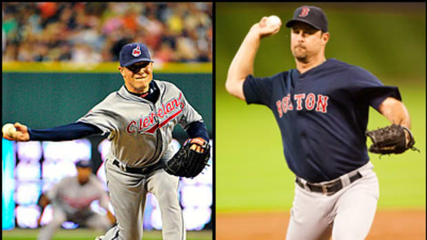 Who's Tougher to Hit: Sidearmer Smith or Knuckleballer Wakefield?